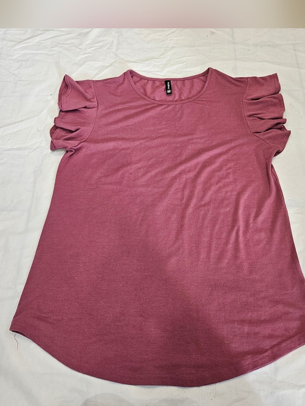 Short Sleeve Ruffle Crewneck Tee in Mauve Pink